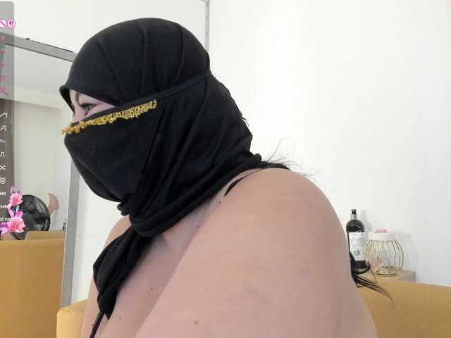 amina-hafssa live webcam show