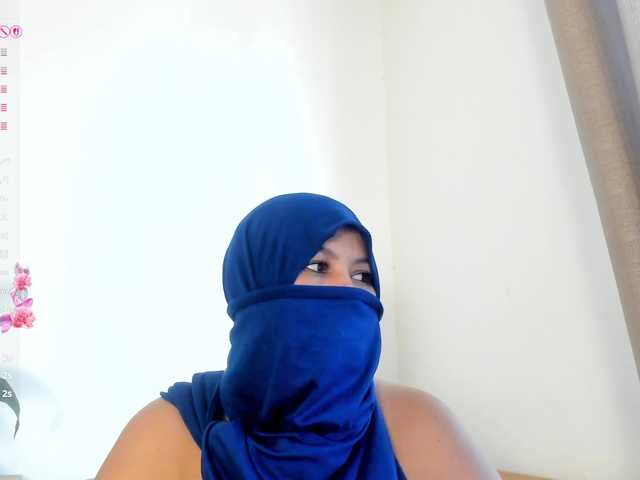 amina-hafssa live cam on BongaCams
