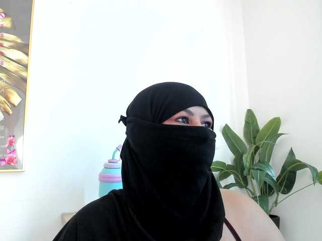 amina-hafssa live cam on BongaCams