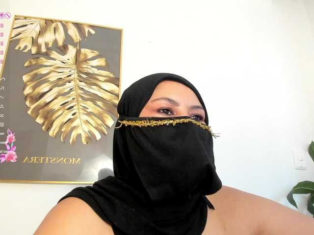 amina-hafssa live cam on BongaCams