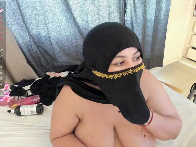 amina-hafssa live webcam show