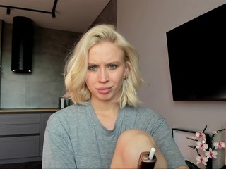 Sunlovv Porn Show