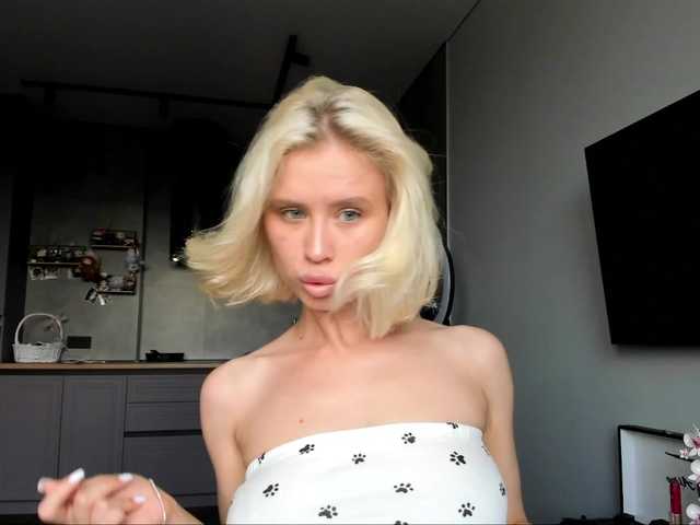 Sunlovv live webcam show