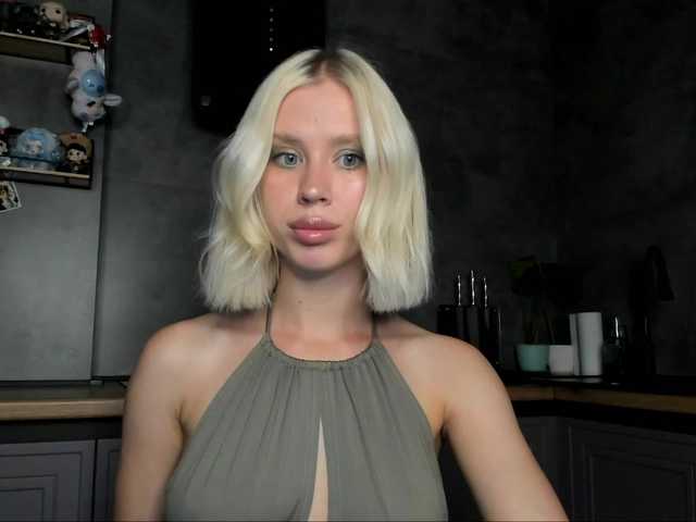 Sunlovv live cam