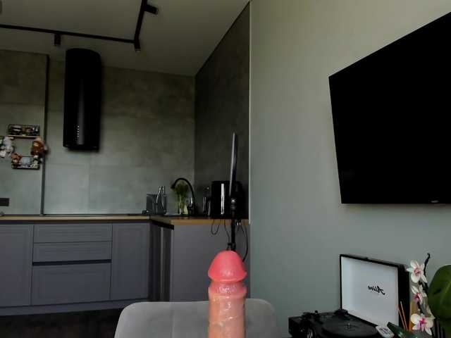Sunlovv live cam on BongaCams