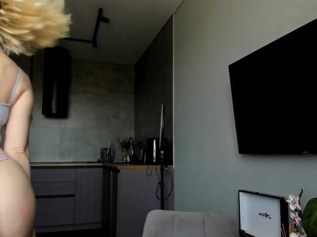 Sunlovv live cam on BongaCams