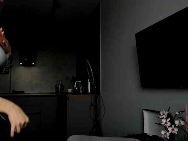 Sunlovv Live Webcam on BongaCams