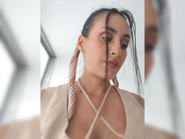 VenusianHumiliation live cam on BongaCams