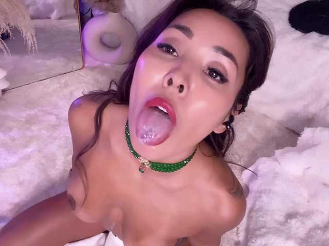 NagaYa-Xx live cam on BongaCams