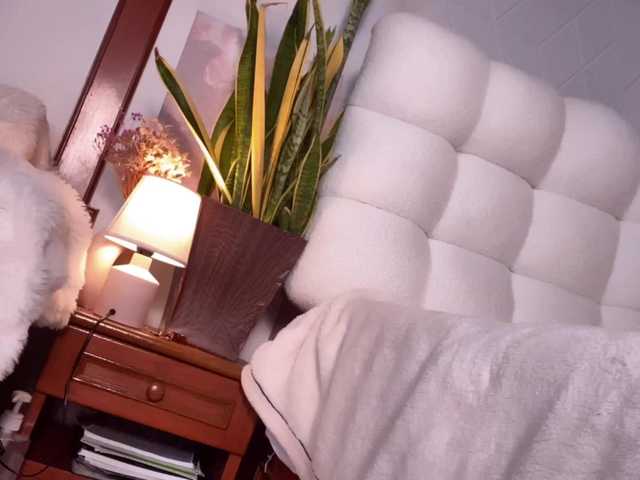 NagaYa-Xx live cam on BongaCams