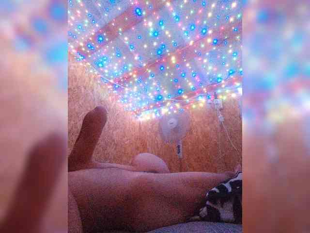 Valyshka_Vov4ik webcam