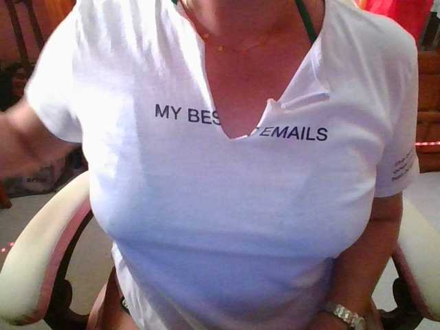 Kitty21 live cam on BongaCams