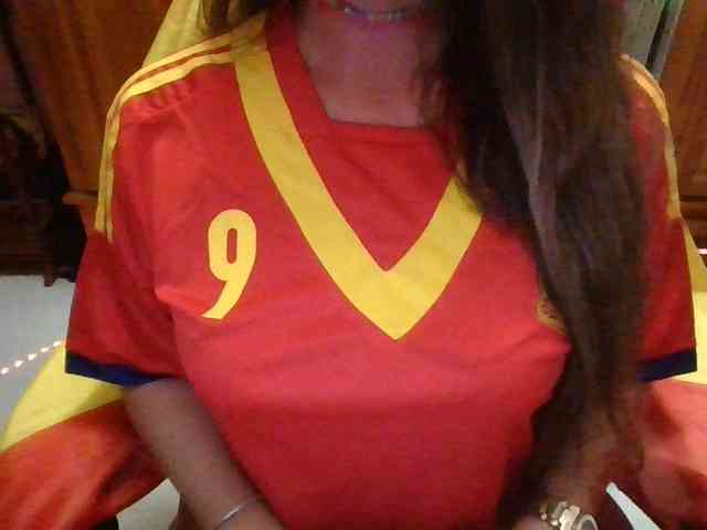 SpanishGirl21 webcam