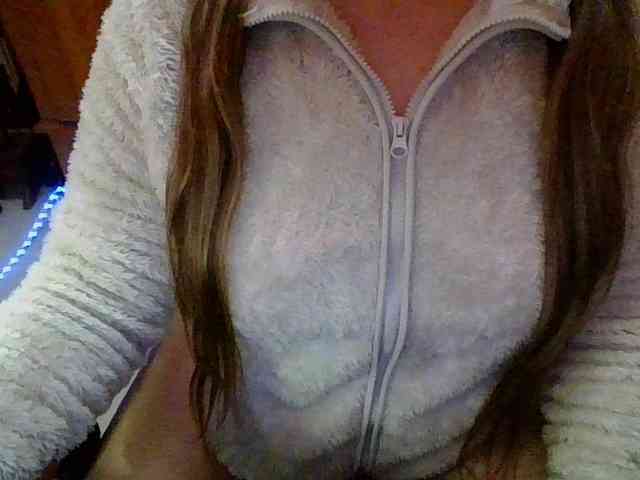 SpanishGirl21 webcam