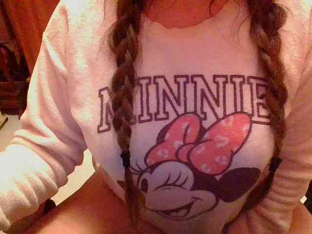 SpanishGirl21 webcam