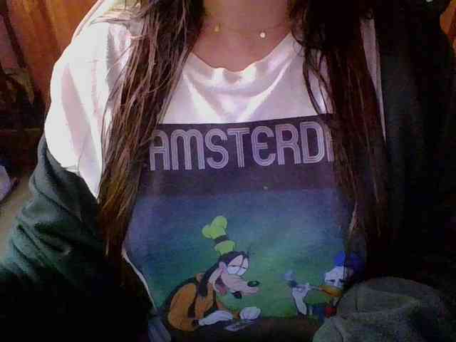 SpanishGirl21 webcam