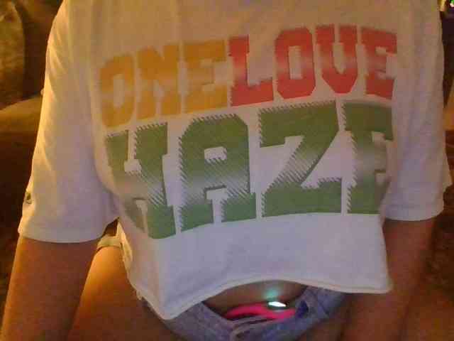 SpanishGirl21 webcam
