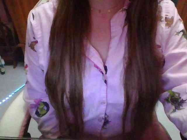 SpanishGirl21 webcam