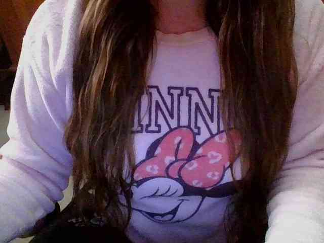 SpanishGirl21 webcam