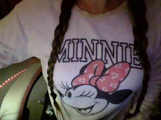 SpanishGirl21 webcam