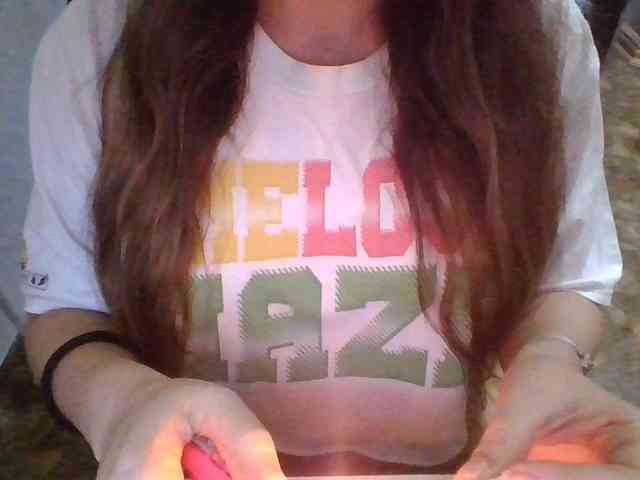 SpanishGirl21 webcam