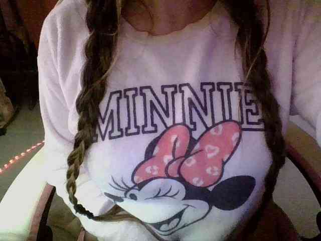 SpanishGirl21 webcam