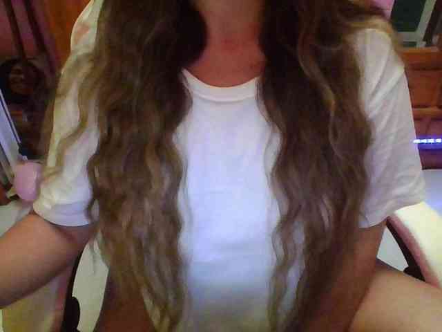 SpanishGirl21 webcam