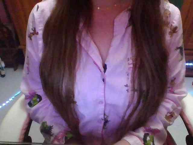 SpanishGirl21 webcam