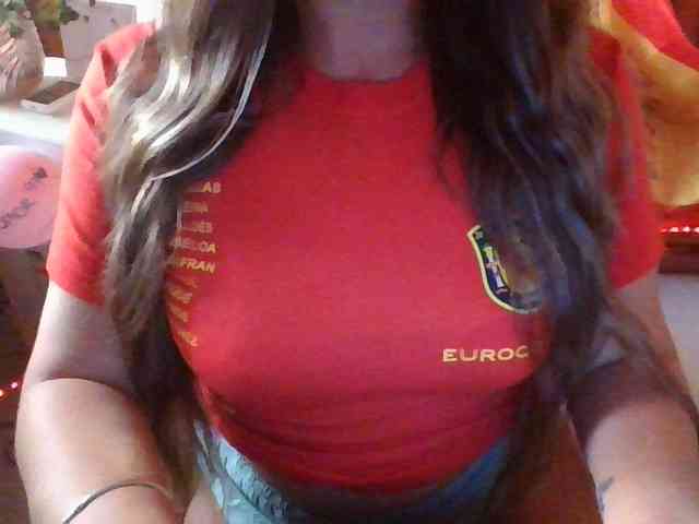 SpanishGirl21 webcam