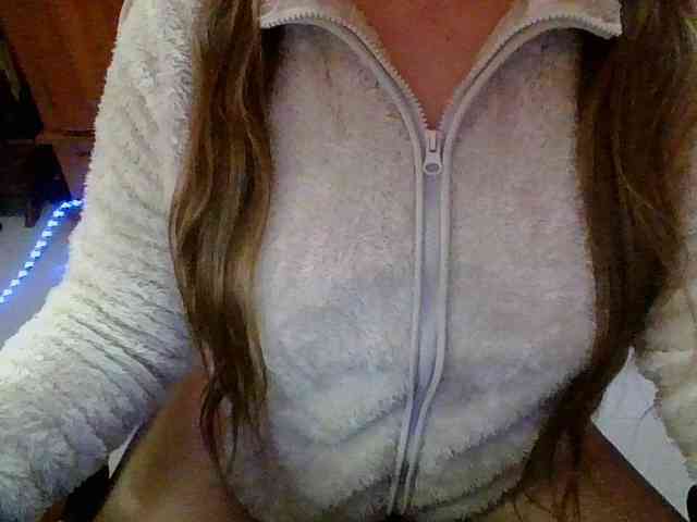 SpanishGirl21 webcam