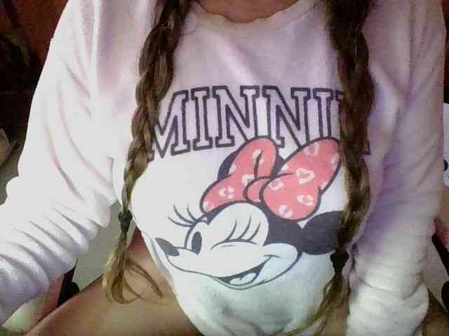 SpanishGirl21 webcam