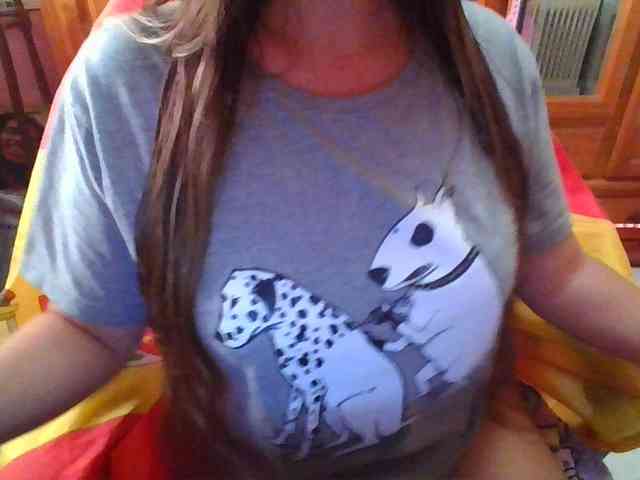 SpanishGirl21 webcam