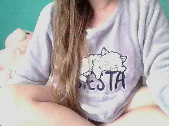 SpanishGirl21 webcam