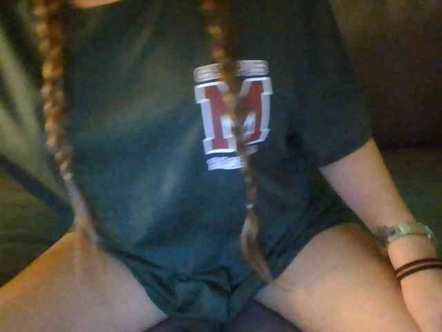 SpanishGirl21 webcam