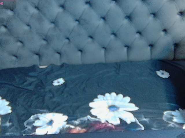 Mary00 live cam on BongaCams