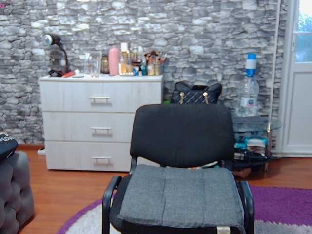Mary00 live cam on BongaCams