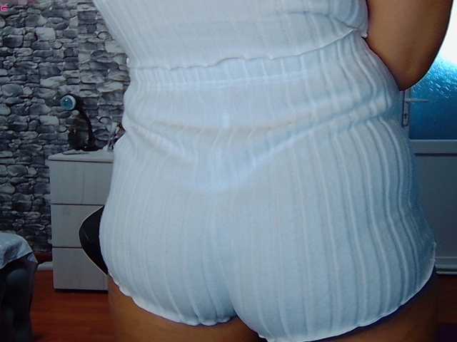 Mary00 live cam on BongaCams