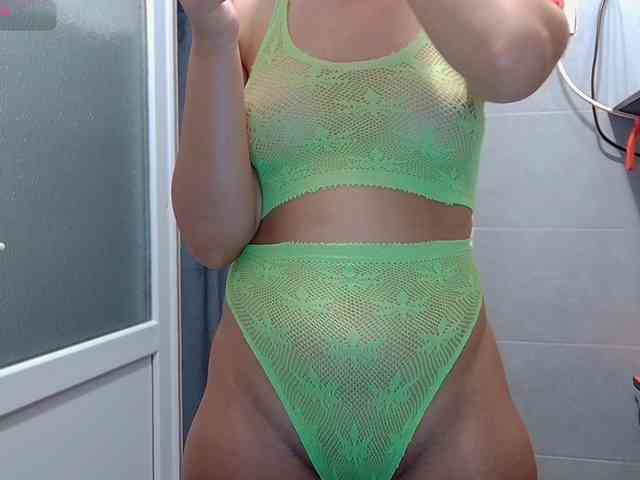 Mary00 webcam