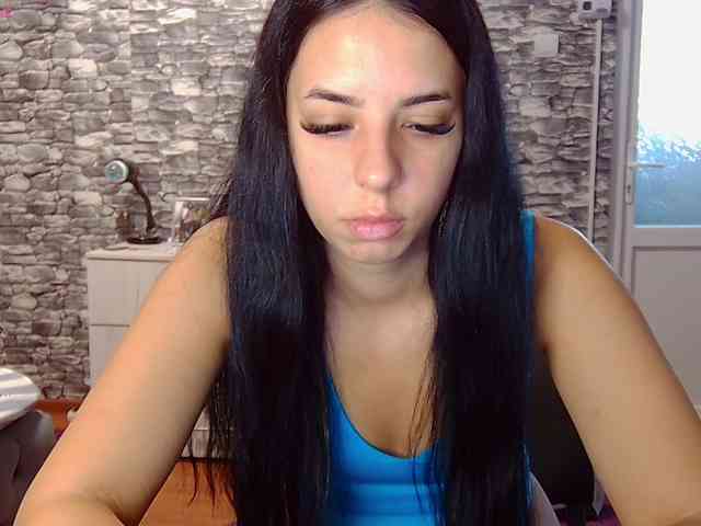 Mary00 webcam