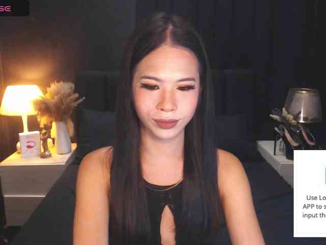 MaddieOnTop Live Webcam on BongaCams