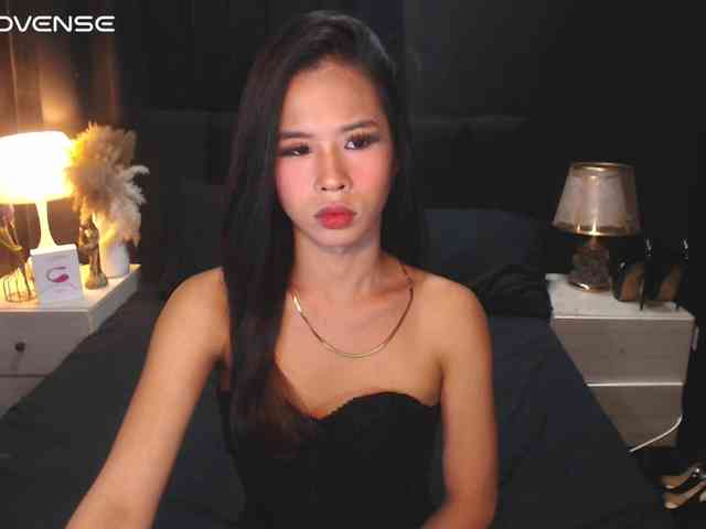 MaddieOnTop Sex Cam Show