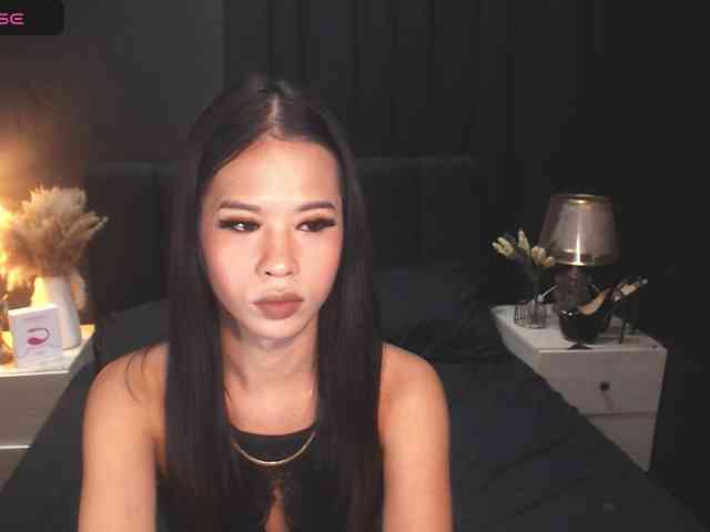 MaddieOnTop Live Webcam on BongaCams