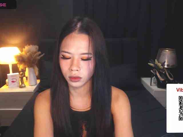 MaddieOnTop Live Webcam on BongaCams