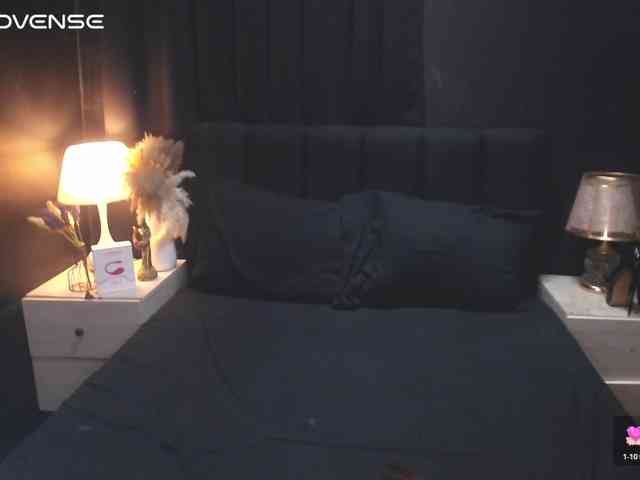 MaddieOnTop Sex Cam Show