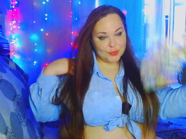 AWYLY live cam on BongaCams