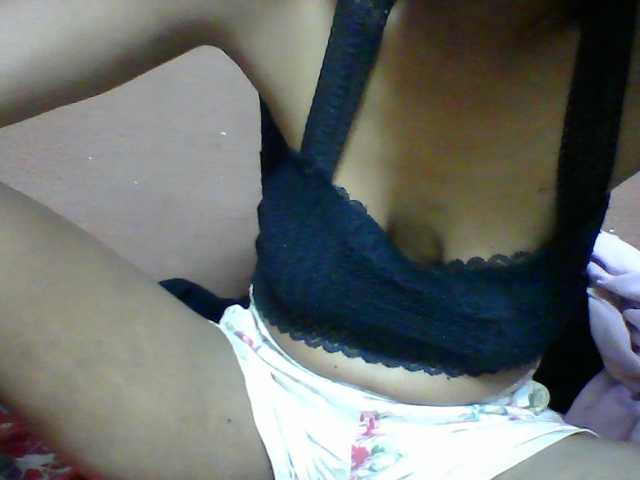 TAHIRY1, en directo ahora en BongaCams