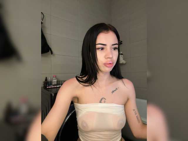 -dkny- live sex