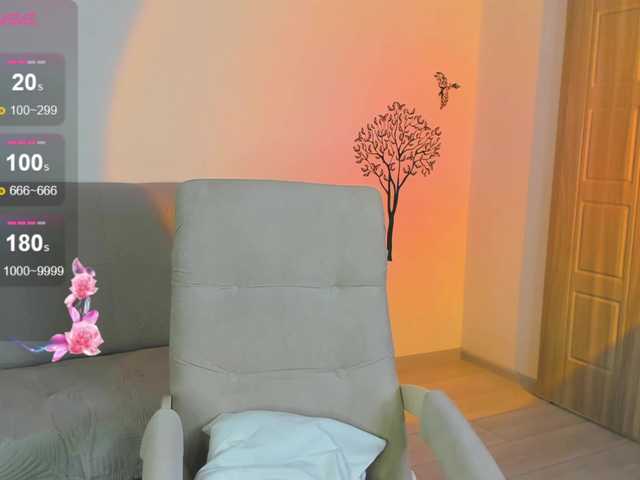 -dkny-'s BongaCams show and profile