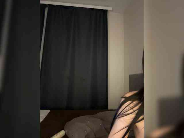 -dkny- webcam