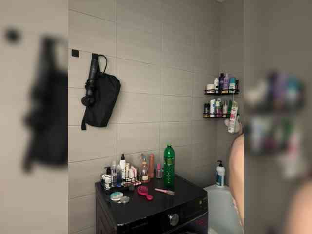 -dkny- webcam